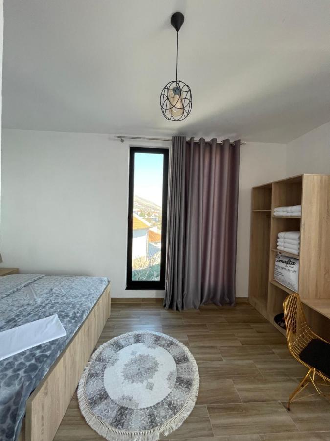 Four Generation Hotel Široka Eksteriør bilde
