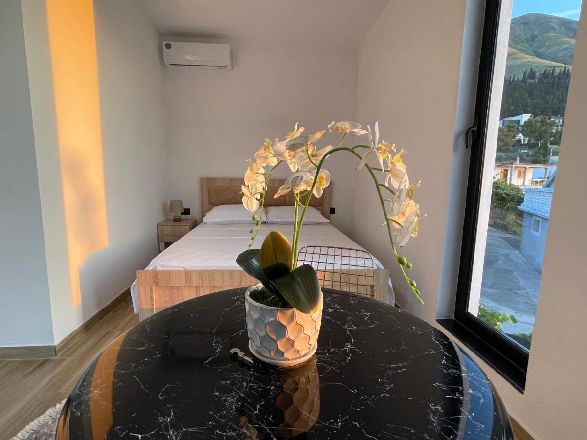 Four Generation Hotel Široka Eksteriør bilde