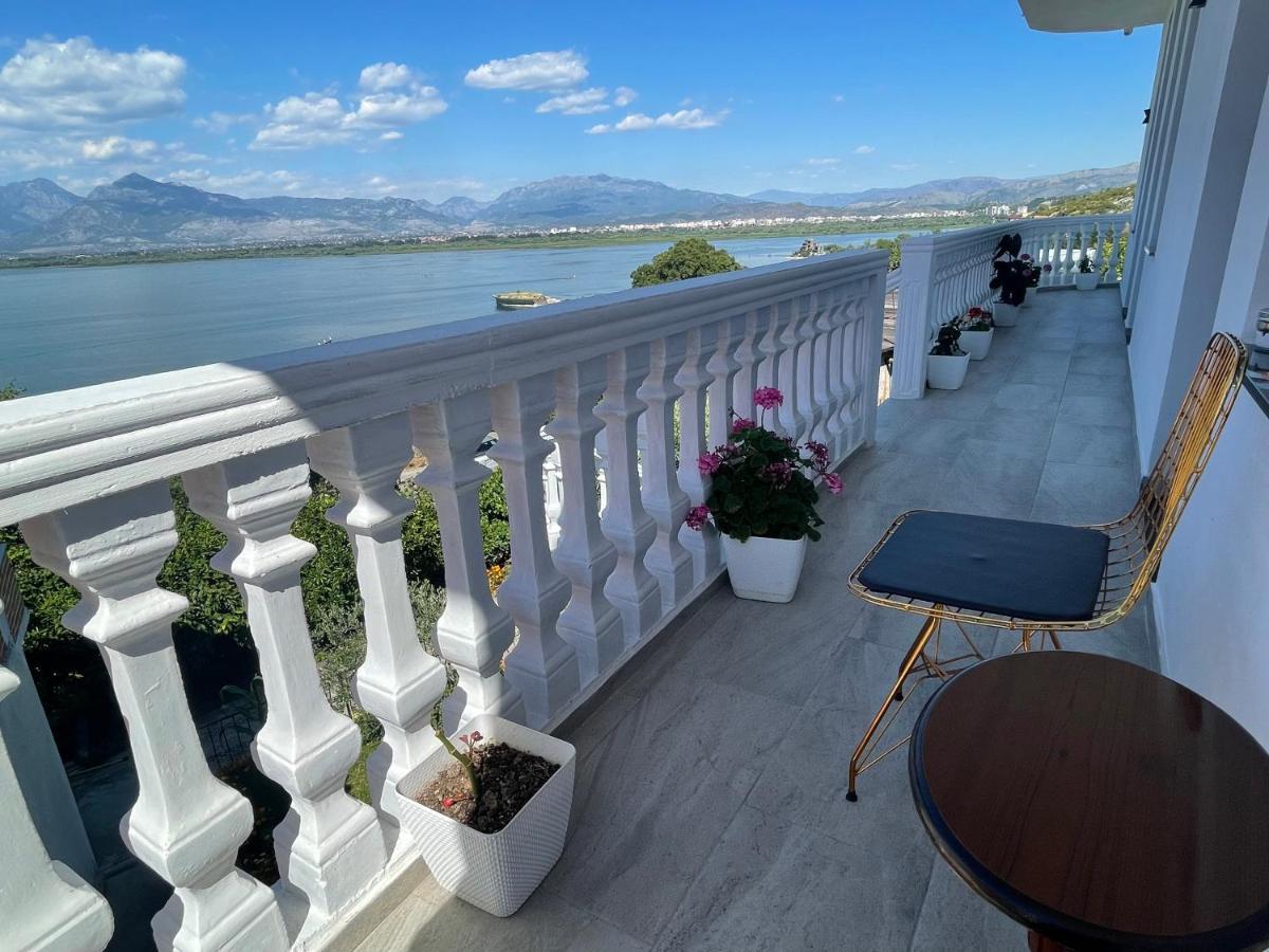 Four Generation Hotel Široka Eksteriør bilde