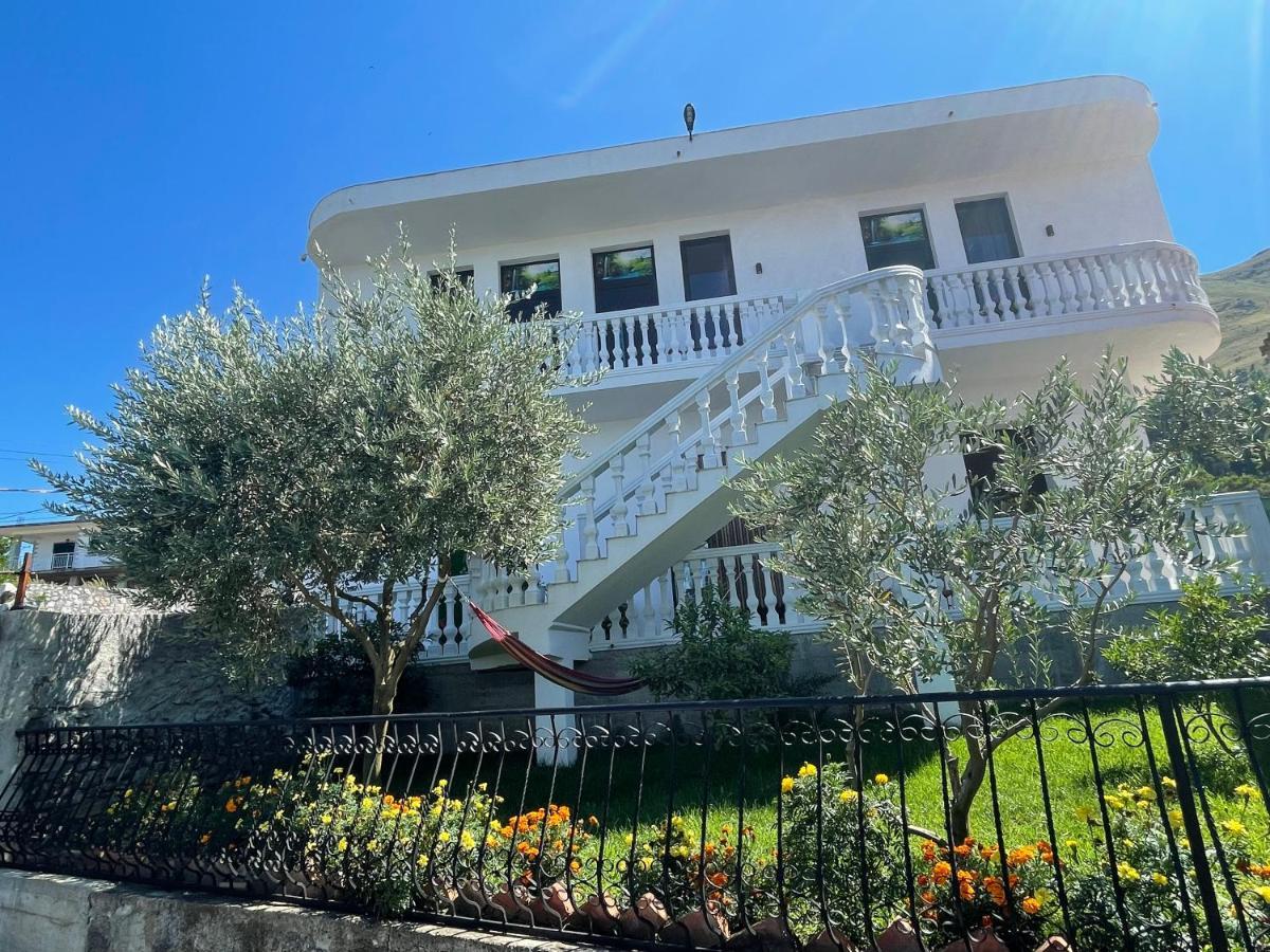 Four Generation Hotel Široka Eksteriør bilde