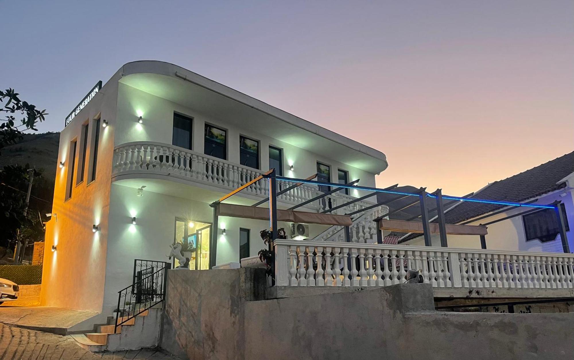 Four Generation Hotel Široka Eksteriør bilde